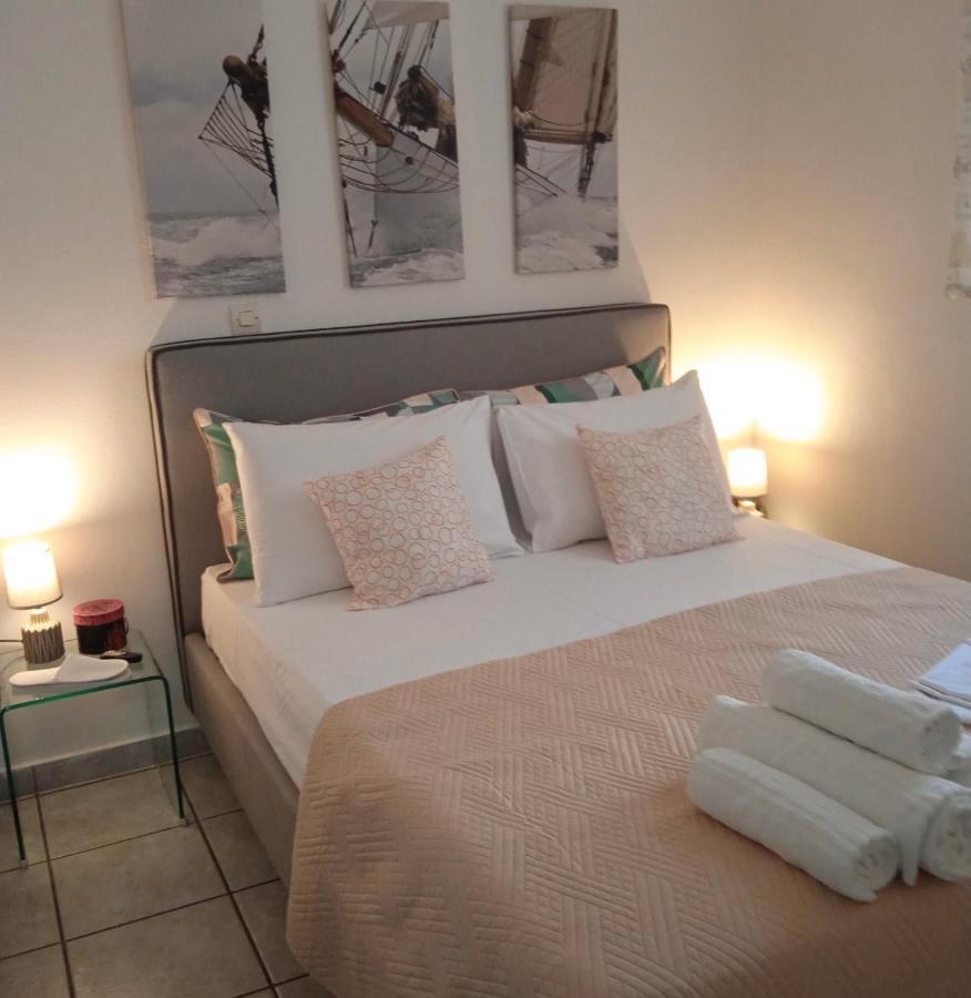 Balsam Suite - 50M To The Beach Kalamata Esterno foto