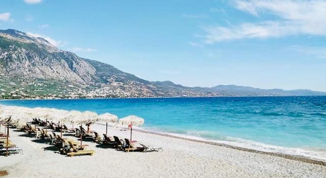 Balsam Suite - 50M To The Beach Kalamata Esterno foto